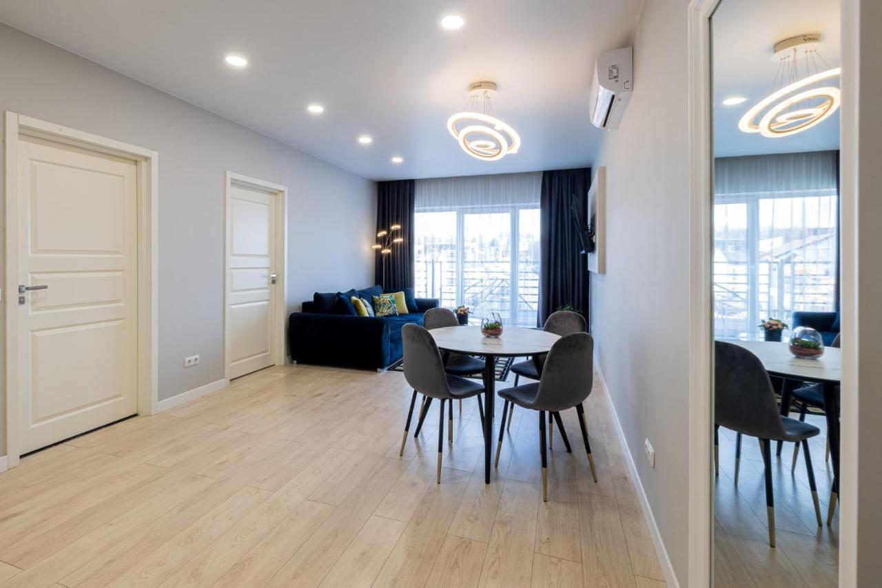 Dharma Stay Apartamentai Su Terasa Ir Vaizdu I Miesta Telšiai Exterior foto